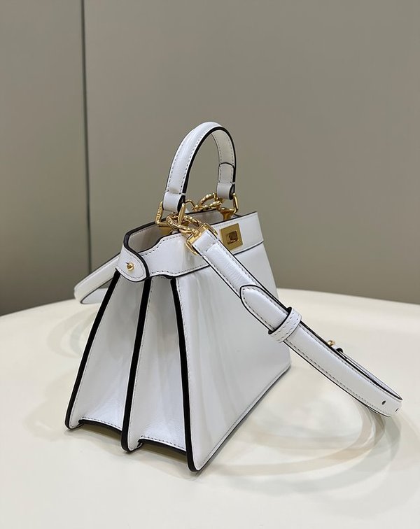 팬디 피카부 I See U 쁘띠 화이트 [매장가 520만원대]