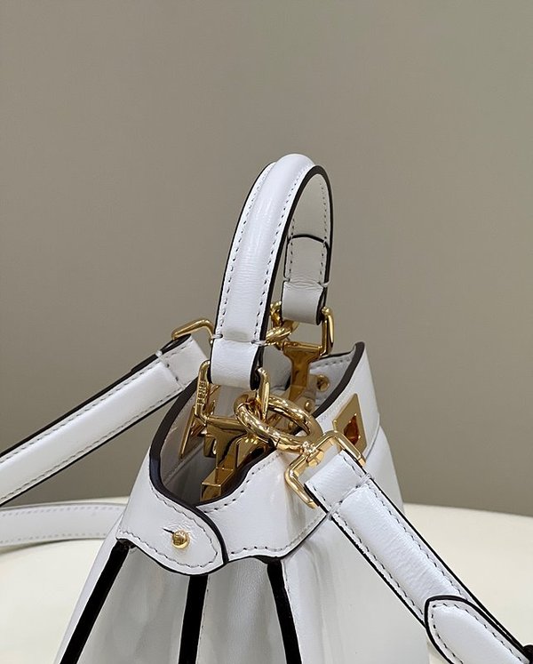 팬디 피카부 I See U 쁘띠 화이트 [매장가 520만원대]