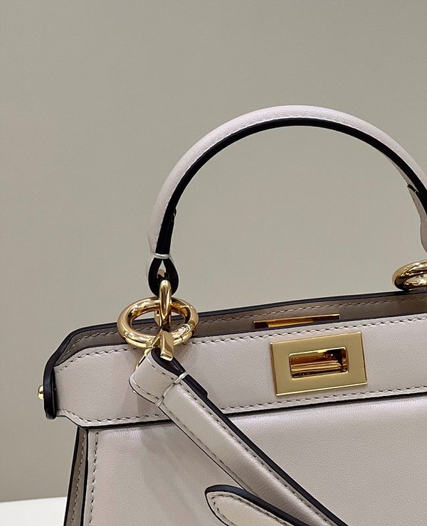 팬디 피카부 I See U 쁘띠 그레이 [매장가 520만원대]