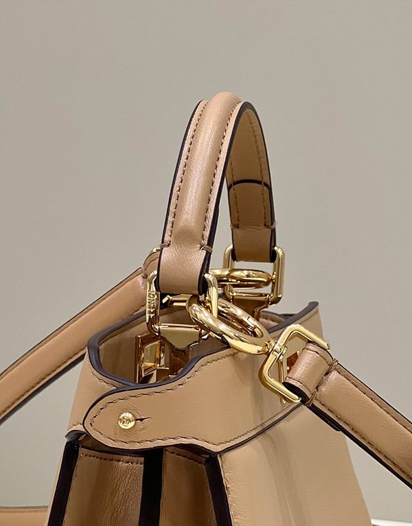 팬디 피카부 I See U 쁘띠 베이지 [매장가 520만원대]