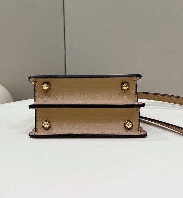 팬디 피카부 I See U 쁘띠 베이지 [매장가 520만원대]