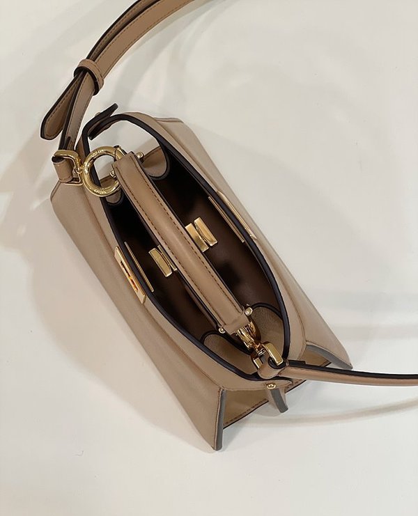 팬디 피카부 I See U 쁘띠 베이지 [매장가 520만원대]