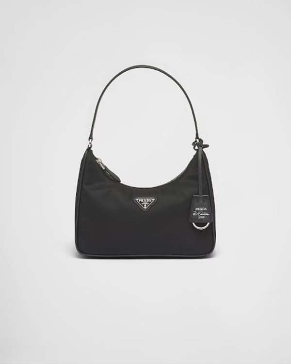 프라다 리에디션 사피아노 가죽 트리밍 리나일론 호보백 [매장가 155만원대]