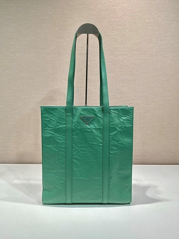 프라다 스몰 나파 가죽 토트백 [매장가 445만원대]