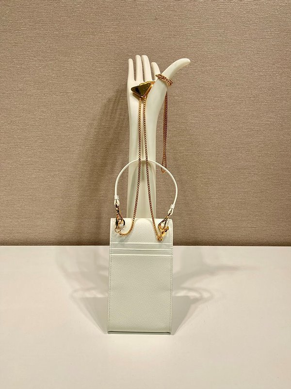 프라다 사피아노 레더 가죽 미니백 [매장가 250만원대]