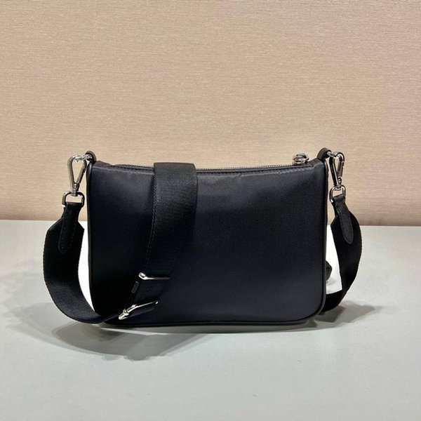 프라다 리나일론 숄더백 체인 호보백 1BH168 [매장가 330만원대]