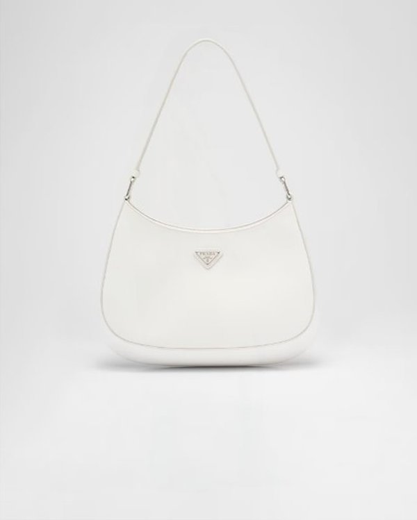 프라다 클레오 브러시드 가죽 숄더백 [매장가 399만원대]