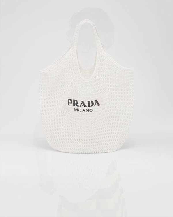 프라다 크로셰 토트백 [매장가 265만원대]