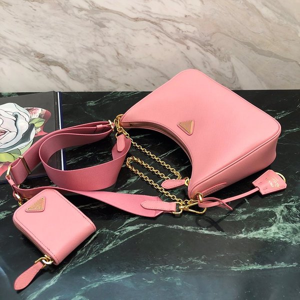 프라다 리에디션 가죽 숄더백 [매장가 320만원대]