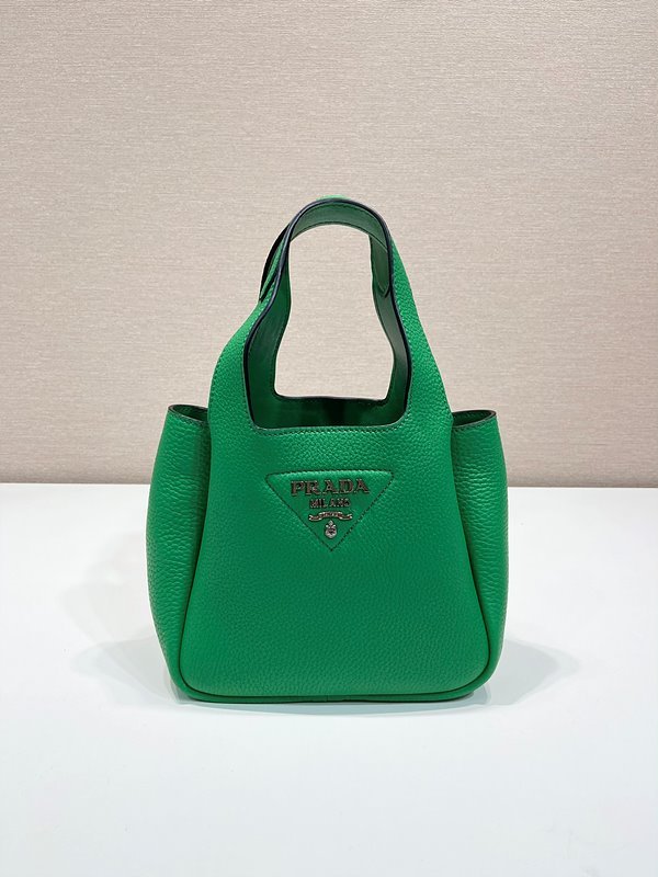 프라다 가죽 핸드백 [매장가 370만원대]