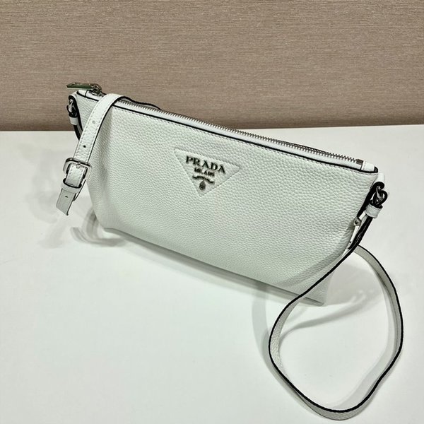 프라다 가죽 숄더백 [매장가 335만원대]