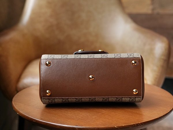 구찌 홀스빗 1955 탑 핸들백 [매장가 410만원대]