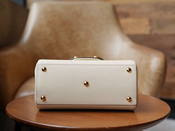 구찌 홀스빗 1955 탑 핸들백 [매장가 410만원대]