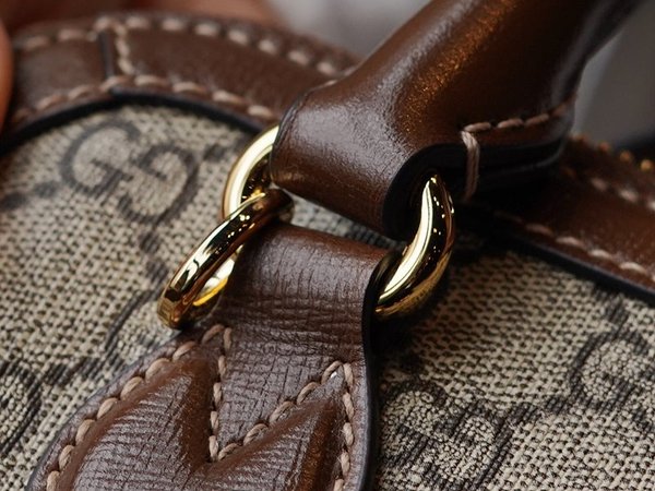 구찌 홀스빗 1955 스몰 탑 핸들백 [매장가 350만원대]