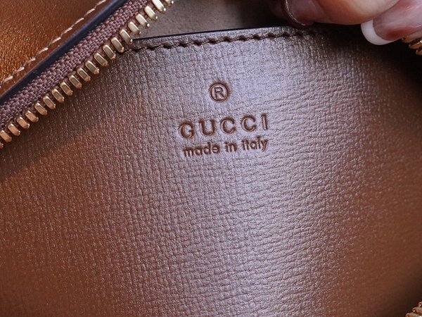 구찌 홀스빗 1955 스몰 숄더백 [매장가 224만원대]