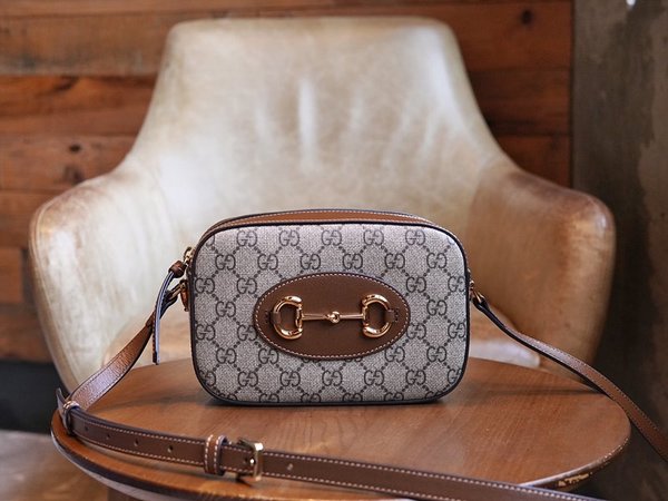 구찌 홀스빗 1955 스몰 숄더백 [매장가 224만원대]