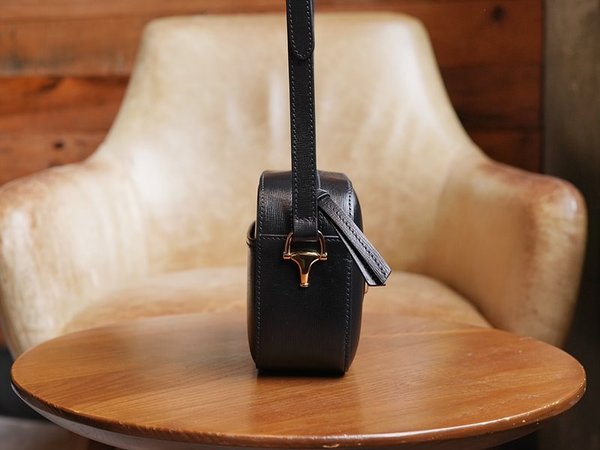 구찌 홀스빗 1955 스몰 숄더백 [매장가 224만원대]