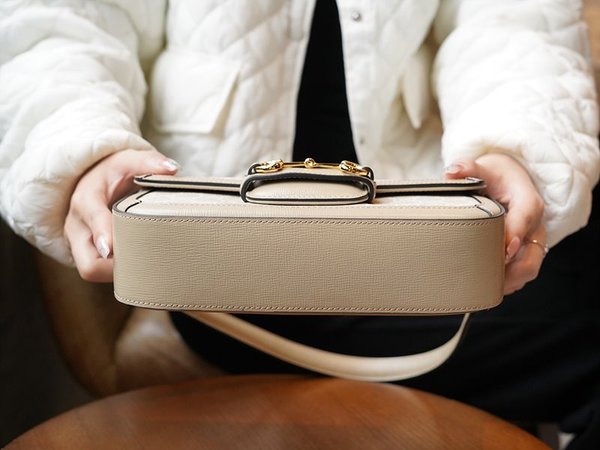 구찌 홀스빗 1955 스몰 숄더백 [매장가 480만원대]