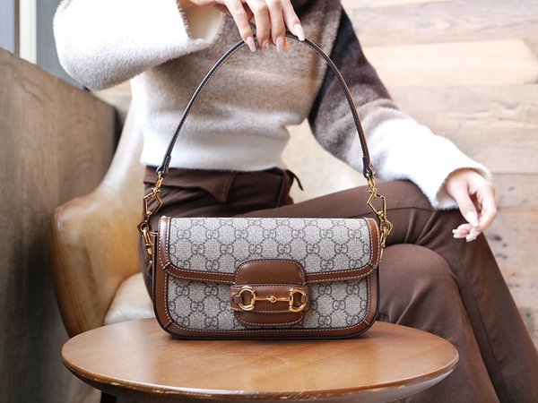 구찌 홀스빗 1955 스몰 숄더백 [매장가 480만원대]