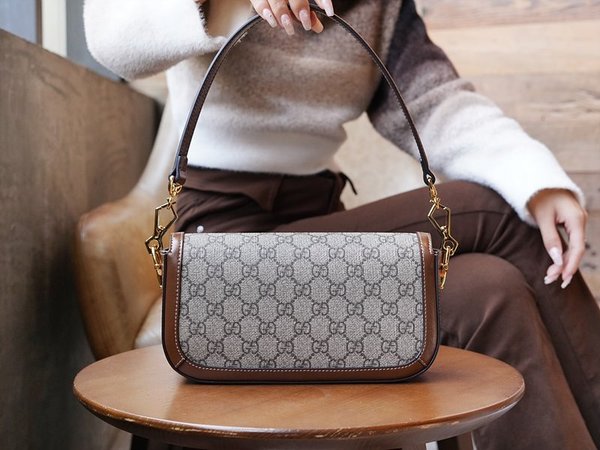 구찌 홀스빗 1955 스몰 숄더백 [매장가 480만원대]