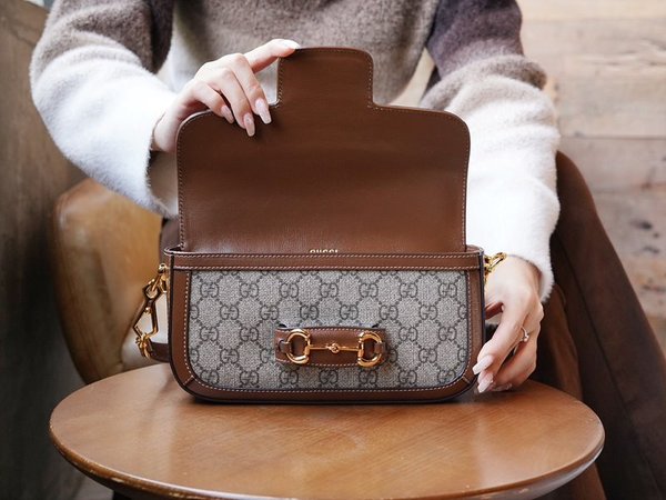 구찌 홀스빗 1955 스몰 숄더백 [매장가 480만원대]