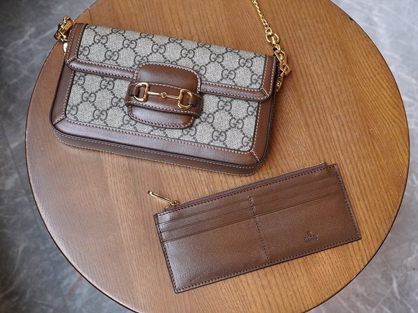 구찌 홀스빗 1955 미니백 [매장가 229만원대]