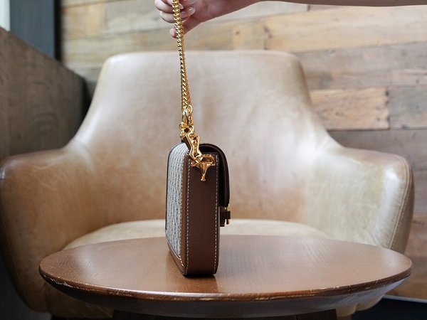 구찌 홀스빗 1955 미니백 [매장가 229만원대]