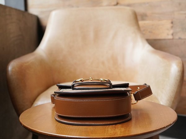 구찌 홀스빗 1955 라운드 미니백 [매장가 380만원대]