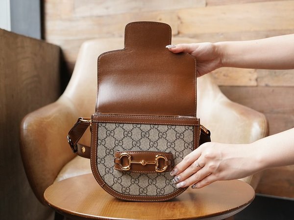 구찌 홀스빗 1955 라운드 미니백 [매장가 380만원대]