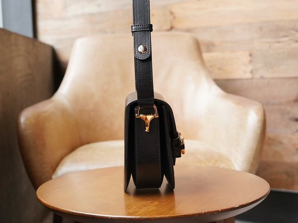 구찌 홀스빗 1955 라운드 미니백 [매장가 380만원대]