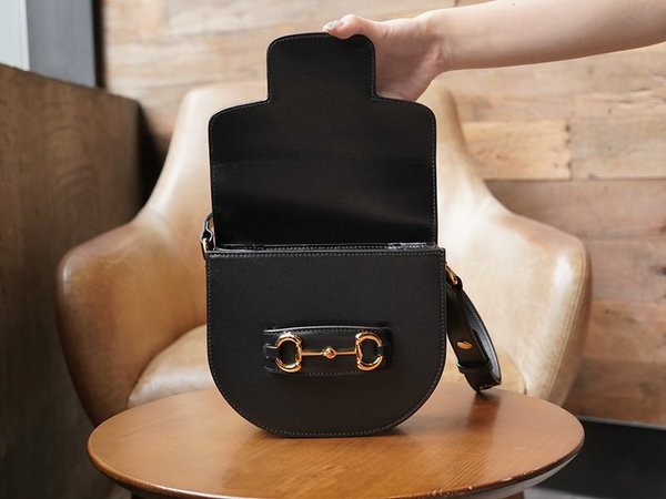 구찌 홀스빗 1955 라운드 미니백 [매장가 380만원대]