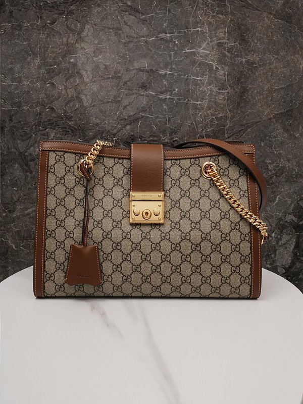 구찌 패들락 미디엄 GG 숄더백 [매장가 330만원대]