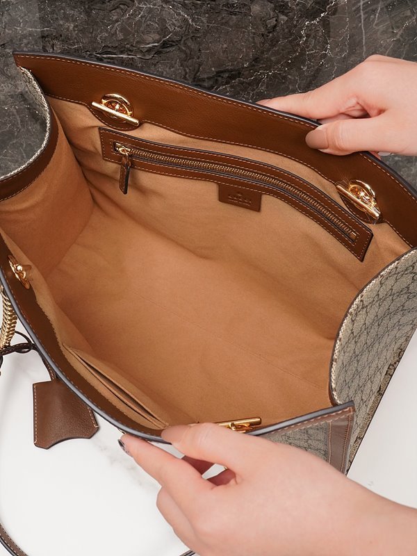 구찌 패들락 미디엄 GG 숄더백 [매장가 330만원대]