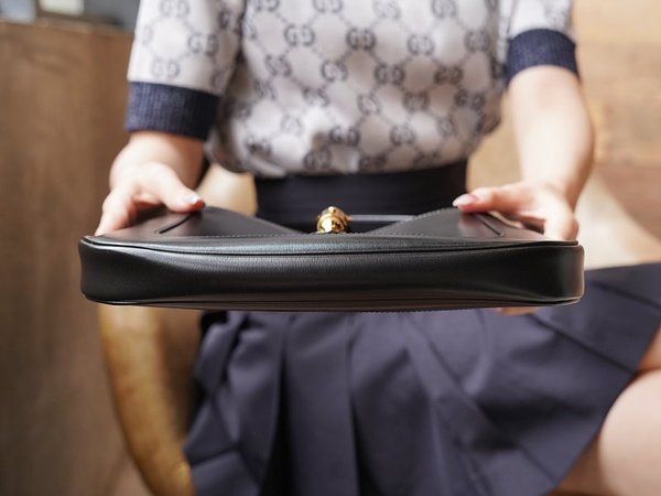 구찌 재키 1961 스몰 숄더백 [매장가 460만원대]