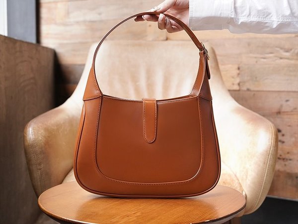 구찌 재키 1961 스몰 숄더백 [매장가 460만원대]