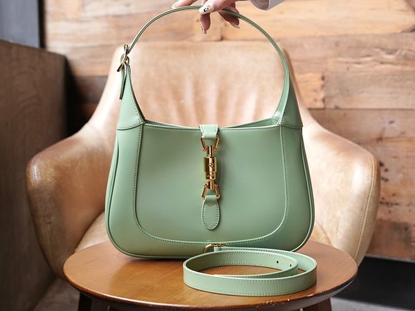 구찌 재키 1961 스몰 숄더백 [매장가 460만원대]