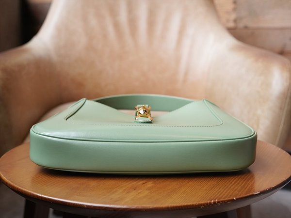 구찌 재키 1961 스몰 숄더백 [매장가 460만원대]