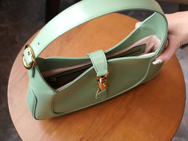 구찌 재키 1961 스몰 숄더백 [매장가 460만원대]