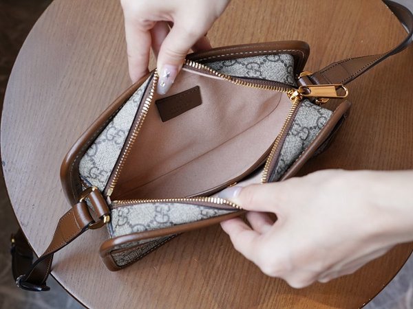 구찌 인트로킹 G 미니백 [매장가 168만원대]