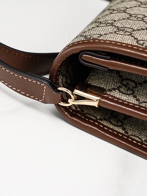 구찌 인터로킹 G 미니 크로스백 [매장가 198만원대]