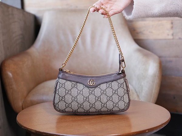 구찌 오피디아 미니백 [매장가 109만원대]