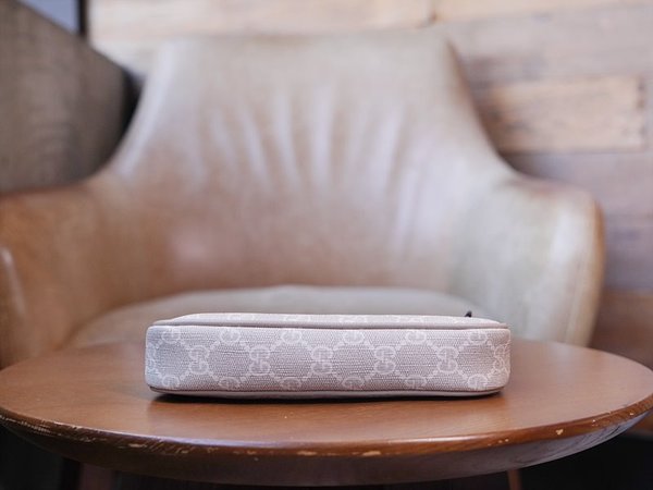 구찌 오피디아 미니백 [매장가 109만원대]