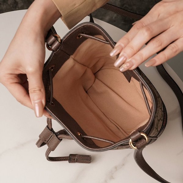 구찌 오피디아 미니 GG 버킷백 [매장가 189만원대]