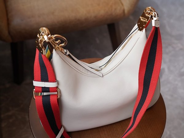 구찌 아따슈 미디엄 숄더백 [매장가 430만원대]