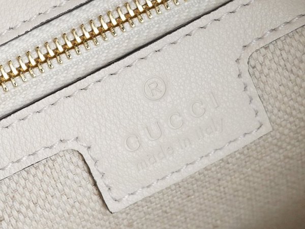 구찌 아따슈 미디엄 숄더백 [매장가 430만원대]