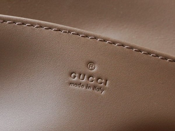 구찌 쁘띠 GG 수퍼 미니백 [매장가 257만원대]