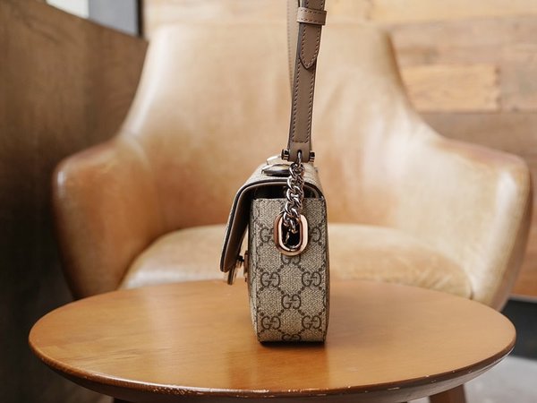구찌 쁘띠 GG 미니 숄더백 [매장가 257만원대]