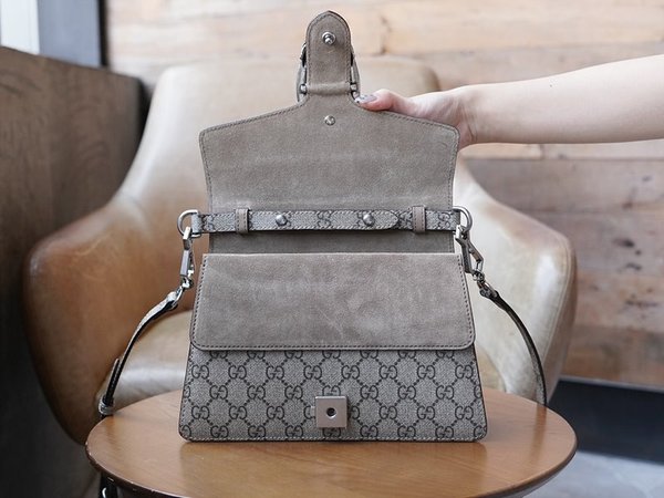 구찌 디오니서스 스몰 탑 핸들백 [매장가 350만원대]