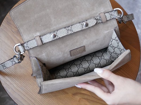 구찌 디오니서스 스몰 탑 핸들백 [매장가 350만원대]