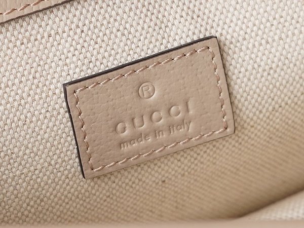 구찌 디오니서스 스몰 GG 직사각형 핸드백 [매장가 360만원대]